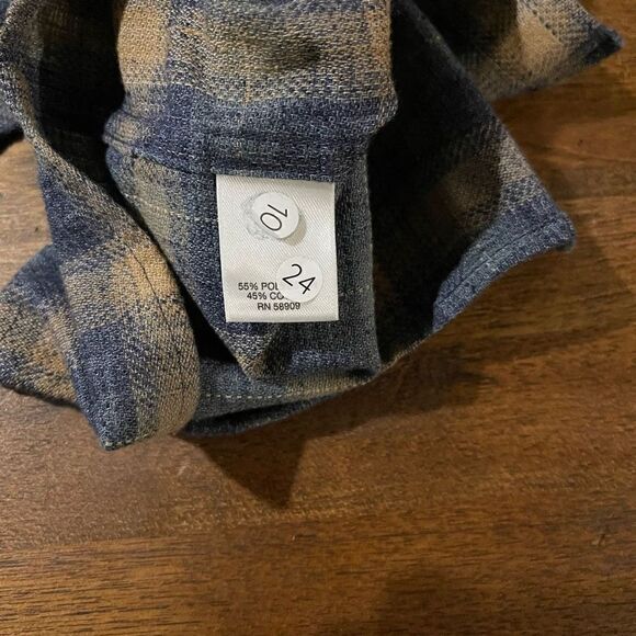 NWOT ROWM Plaid Shirt - Picture 4 of 4